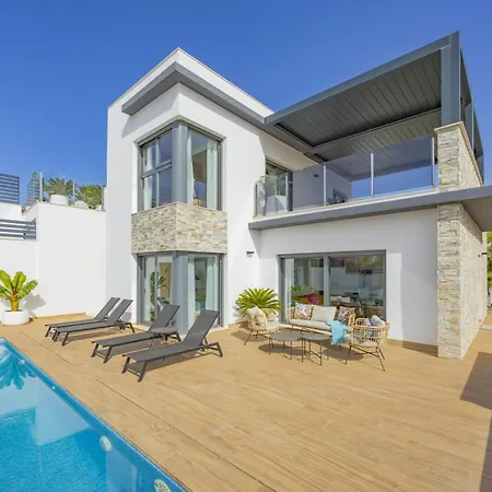 Villa 23